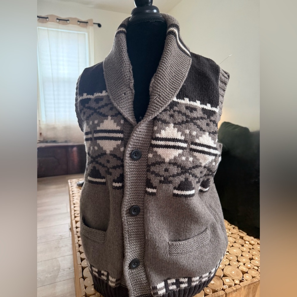 Pendleton Brown and Cream Patterned Vest